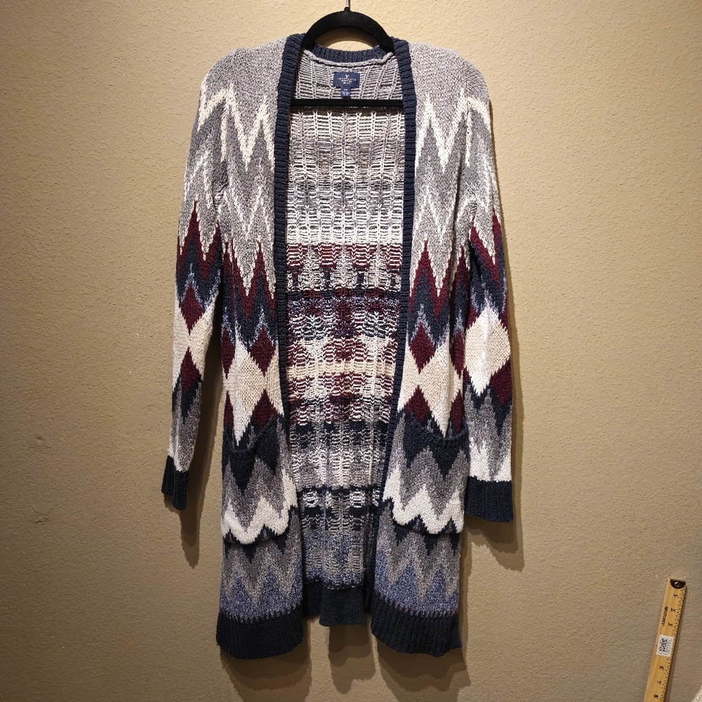 American Eagle Outfitters Blue and White Geometric Cardigan Size Small